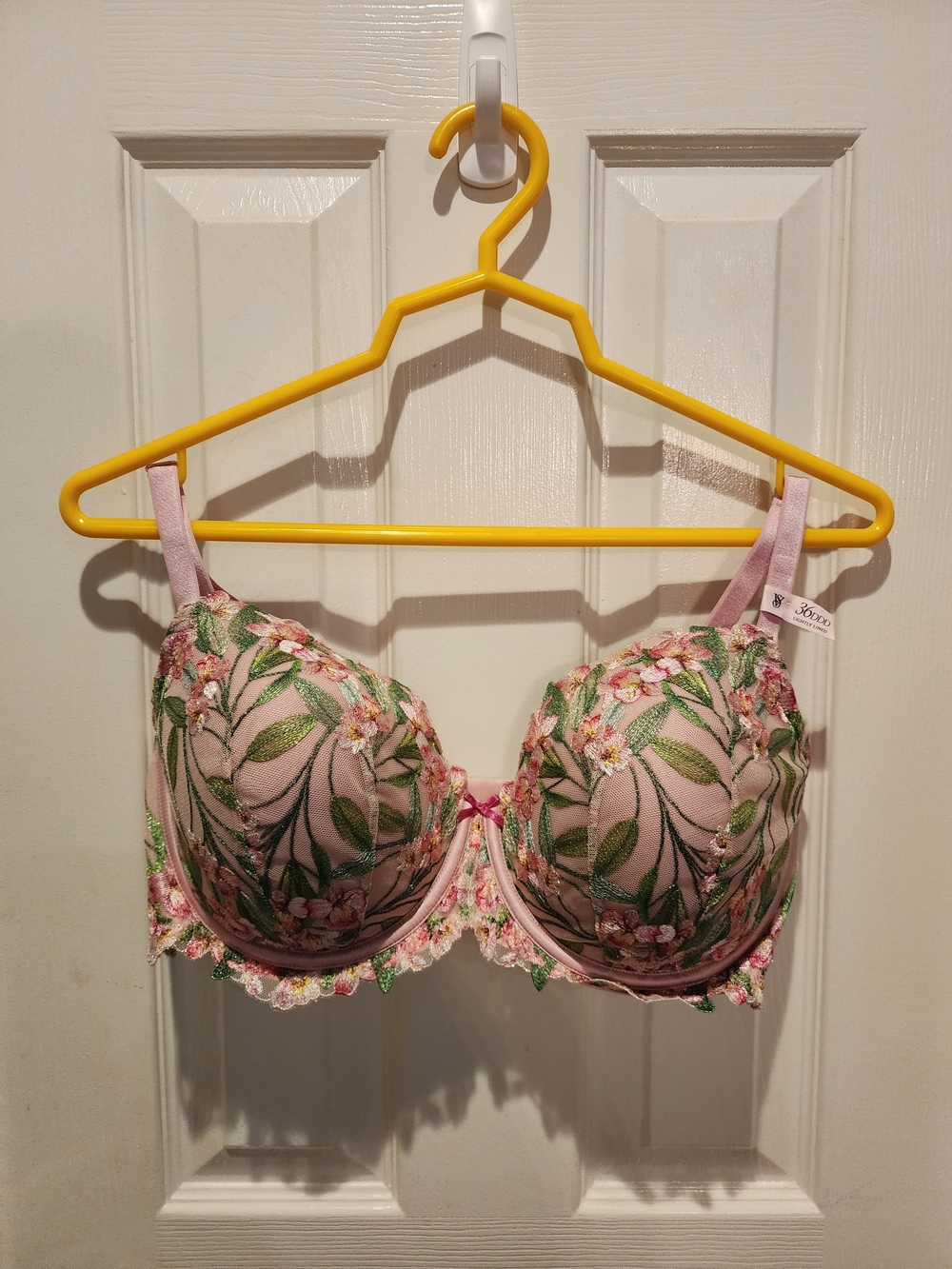 Victoria's Secret Pink Floral Embroidered Underwire Bra
